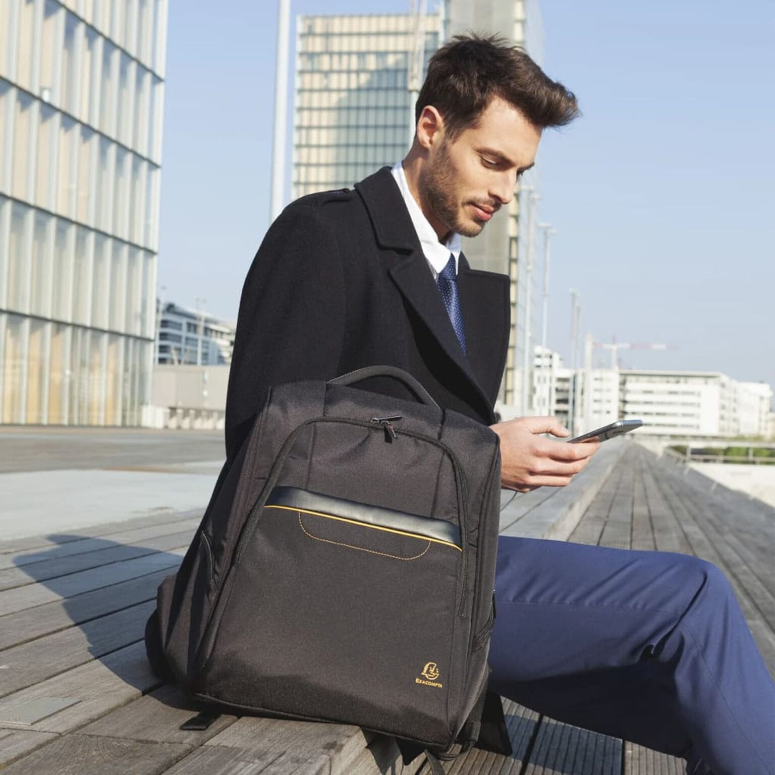 Exacompta - ref. 18834E - 1 Pilotenkoffer voor laptop tot 15,6 EXACTIVE - koffer met 4 wielen - met intrekbare telescopische handgreep - geschikt voor handbagage - Afmetingen: 42 x 48 x 23 cm - Zwart Exacompta - ref. 18834E - 1 Pilotenkoffer voor laptop tot 15,6 EXACTIVE - koffer met 4 wielen - met intrekbare telescopische handgreep - geschikt voor handbagage - Afmetingen: 42 x 48 x 23 cm - Zwart