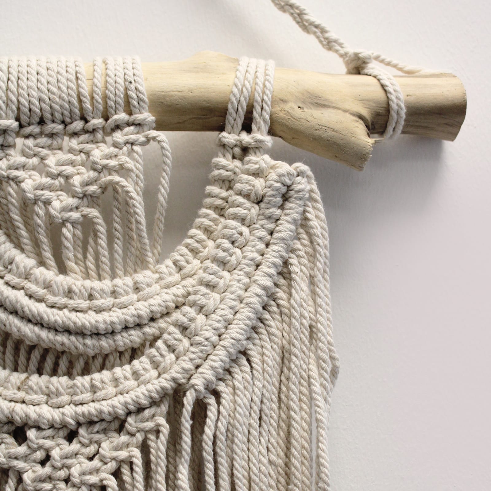 Macramé wandhanger 'Two Waves' - Afbeelding 2