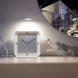 Wandklok vierkant 40cm Wit 'Quadratic' - NeXtime