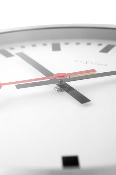 Wandklok 19cm Geborsteld Aluminium Wit zonder cijfers ‘Station’ – NeXtime - Afbeelding 5